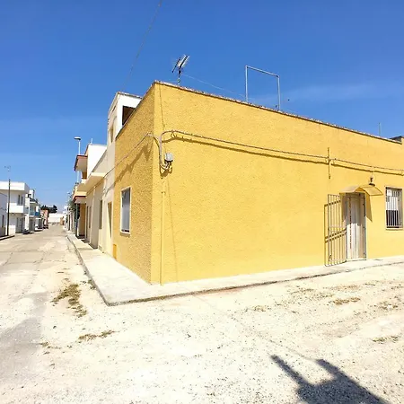 Claudia * Sant Isidoro (Apulia)